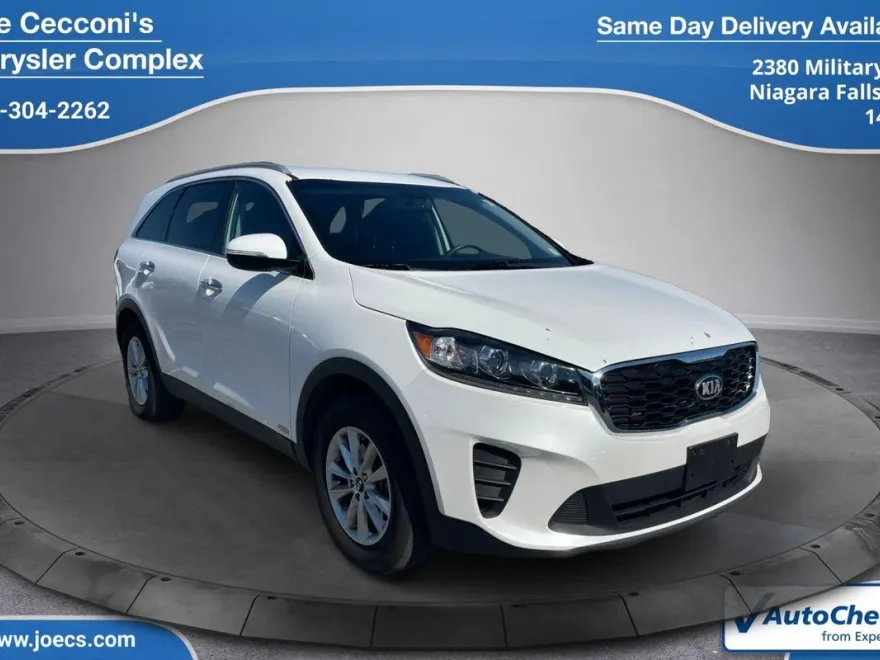 2019 Kia Sorento LX photo 1
