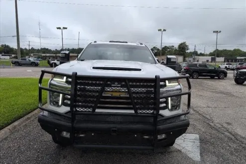 2022 Chevrolet Silverado 2500HD High Country photo 1