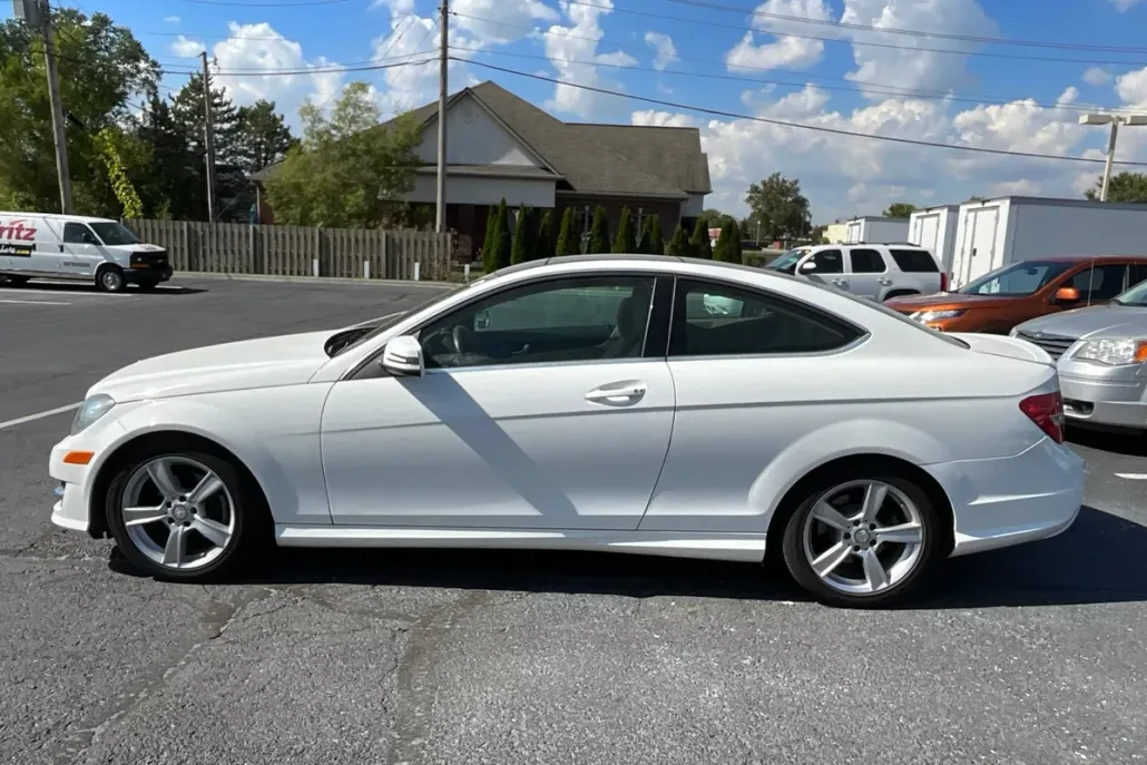2015 Mercedes Benz C 250 Coupe photo 1