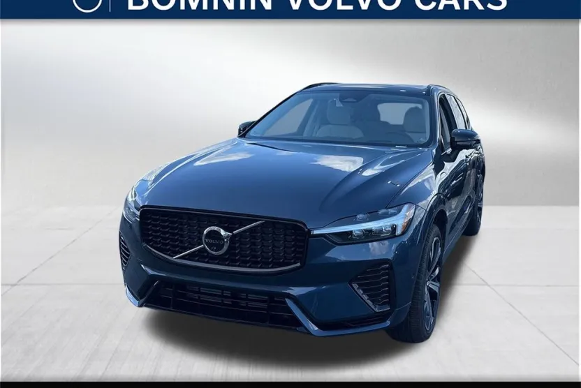 2025 Volvo XC60 Hybrid T8 photo 1
