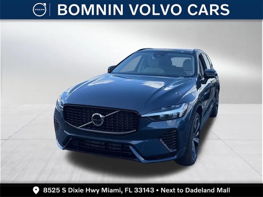 2025 Volvo XC60 Hybrid T8 photo 1