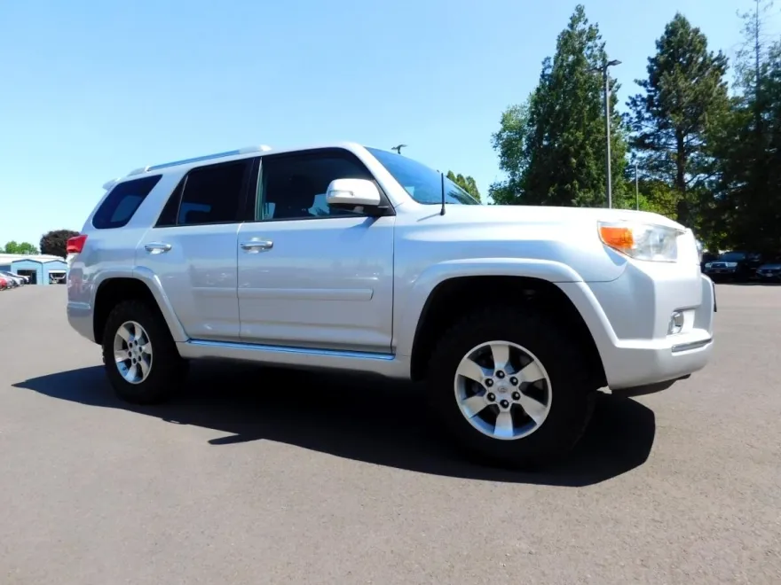 2010 Toyota 4Runner SR5 Sport photo 1