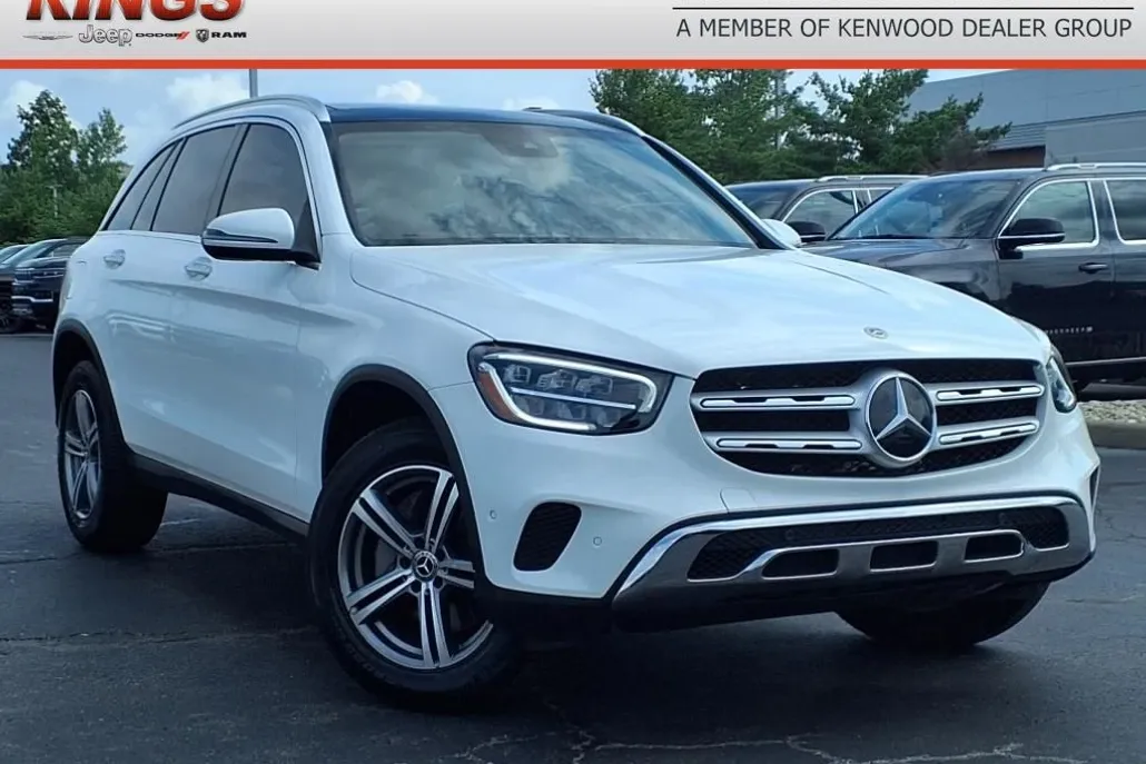 2022 Mercedes Benz GLC 300 4MATIC photo 1