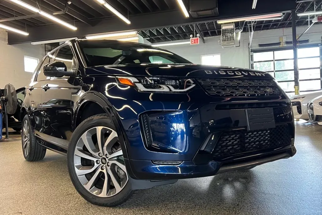 2020 Land Rover Discovery Sport SE R-Dynamic photo 1