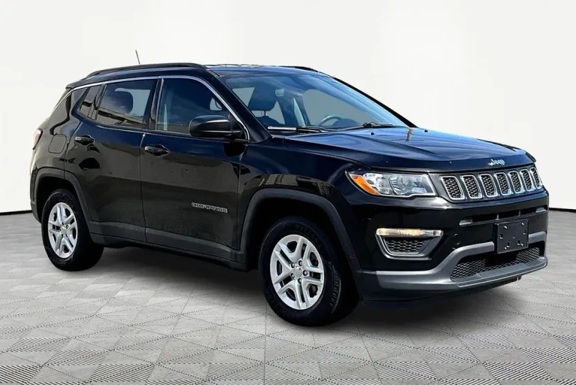 2019 Jeep Compass Sport photo 1