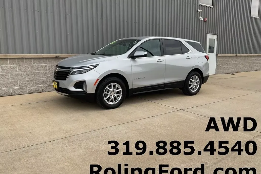 2022 Chevrolet Equinox LT photo 1