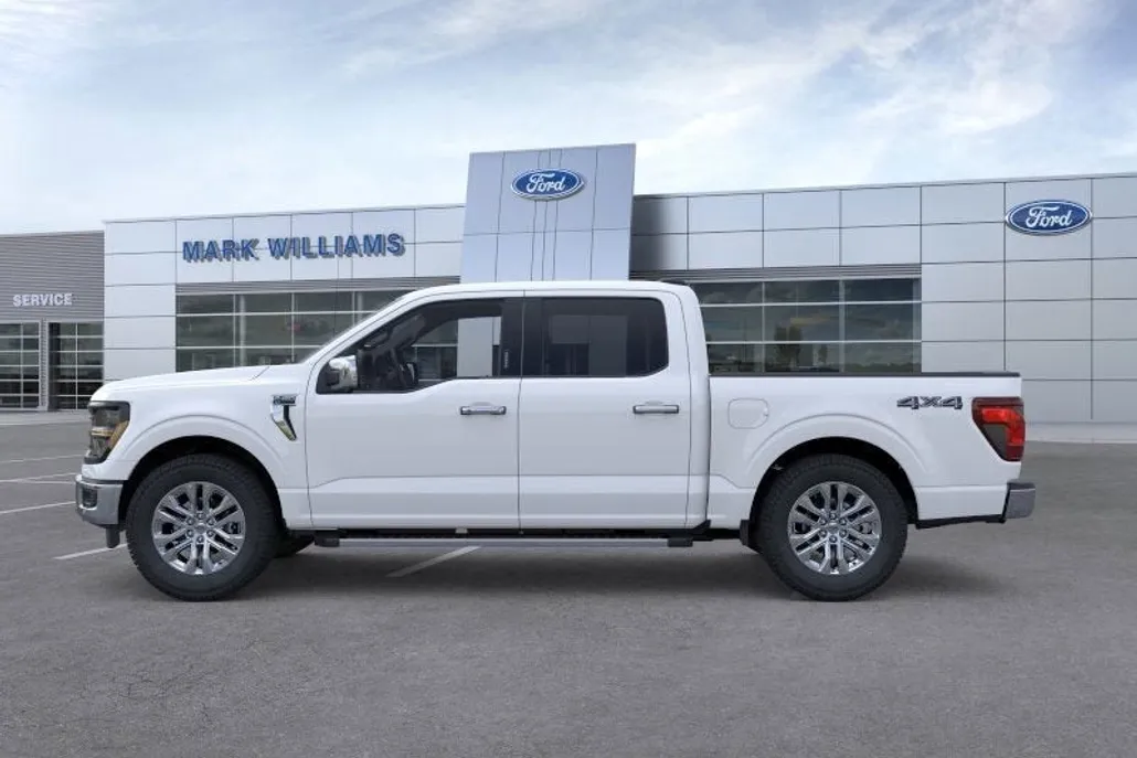 2024 Ford F-150 XLT photo 1
