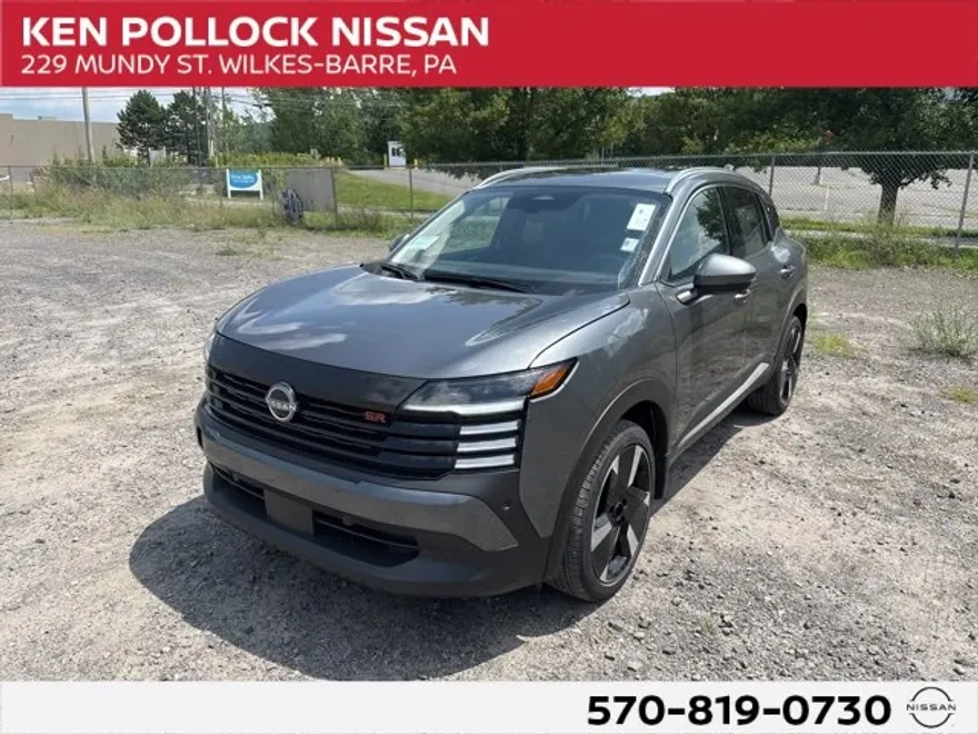 2025 Nissan Kicks SR photo 1