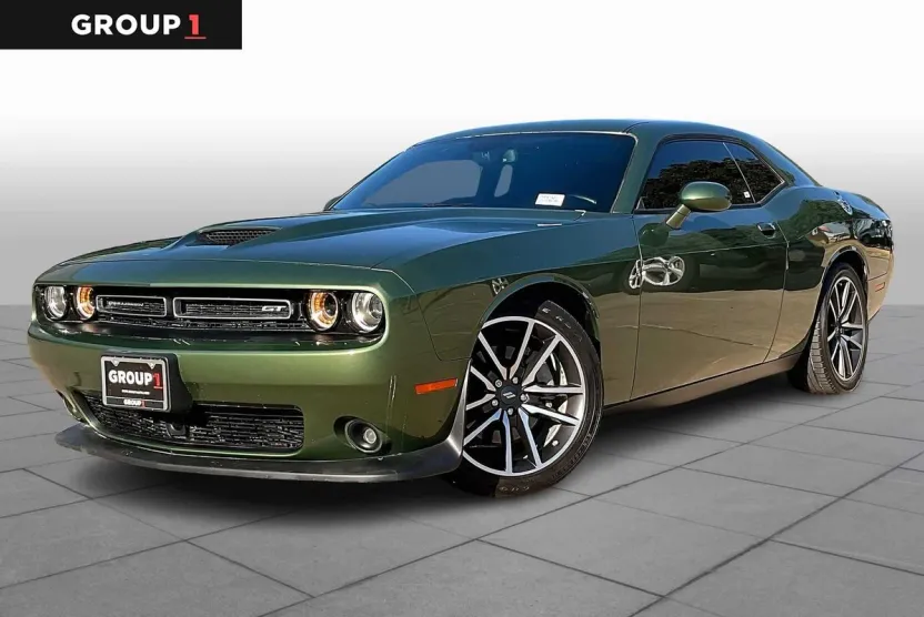 2023 Dodge Challenger GT photo 1