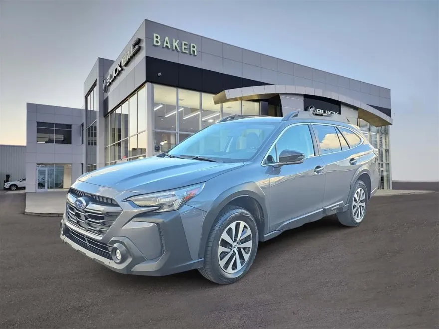 2023 Subaru Outback Premium photo 1