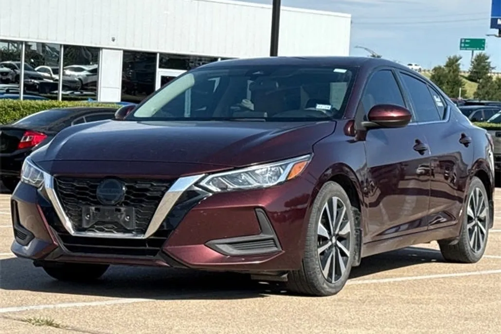2022 Nissan Sentra SV photo 1