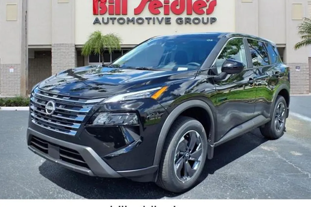 2026 Nissan Rogue SV photo 1