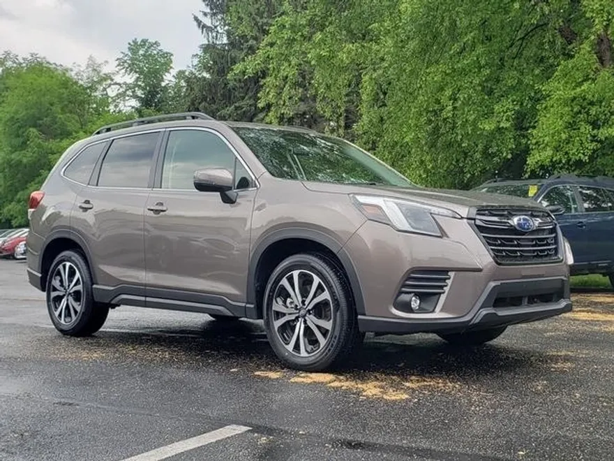 2024 Subaru Forester Limited photo 1