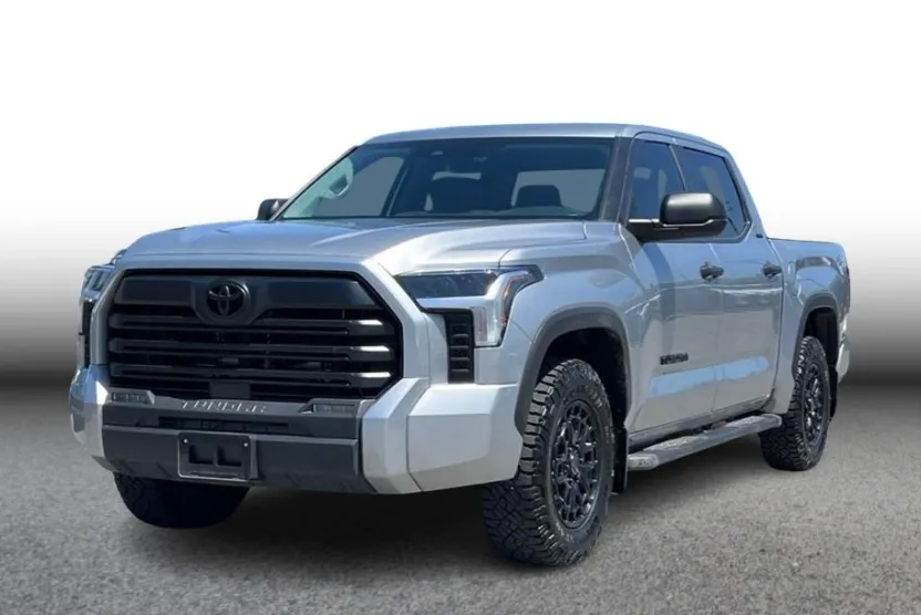 2024 Toyota Tundra CrewMax SR5 photo 1