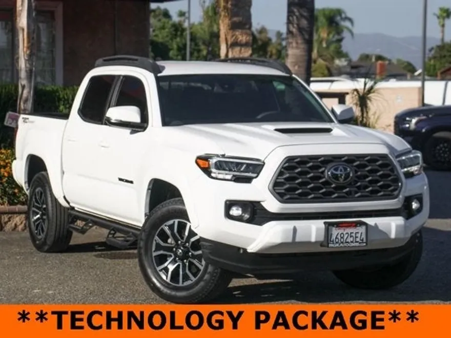 2022 Toyota Tacoma TRD Sport photo 1