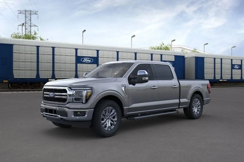2025 Ford F-150 Lariat photo 1