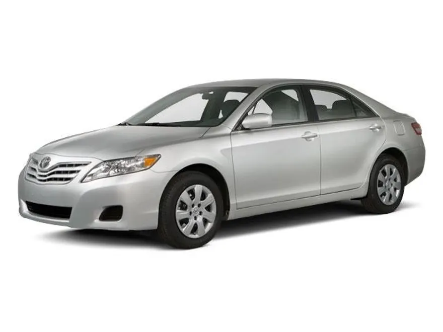 2011 Toyota Camry photo 1