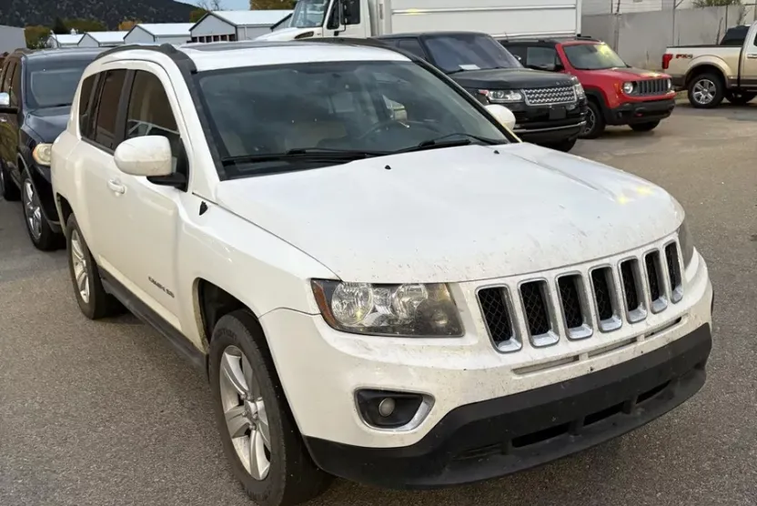 2015 Jeep Compass High Altitude photo 1