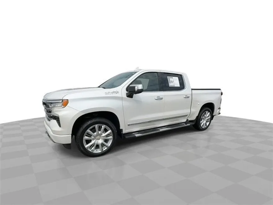 2023 Chevrolet Silverado 1500 High Country photo 1