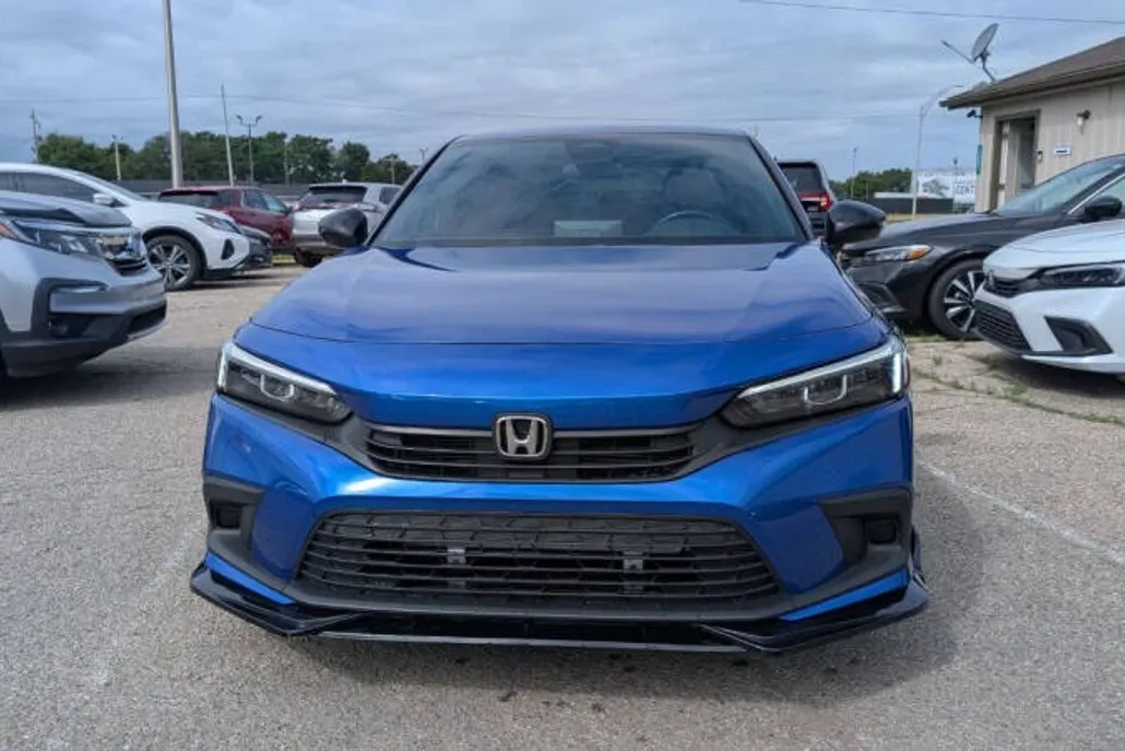 2023 Honda Civic Sport photo 1