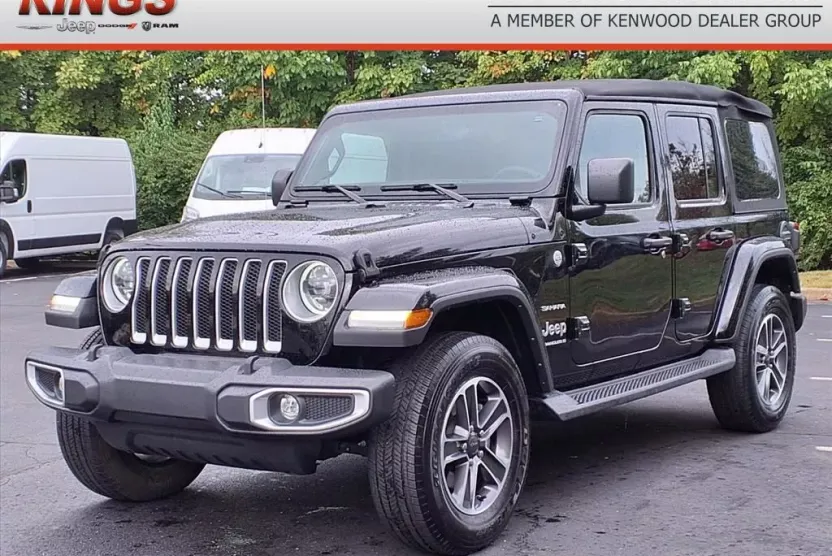 2023 Jeep Wrangler Sahara photo 1