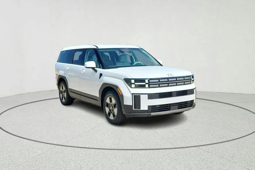2026 Hyundai Santa Fe SE photo 1