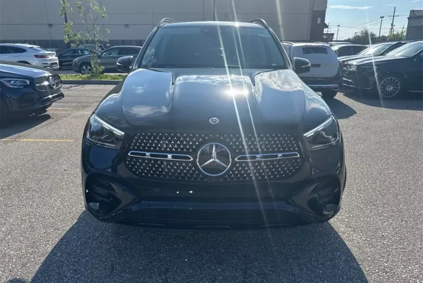 2026 Mercedes Benz GLE 450 4MATIC photo 1