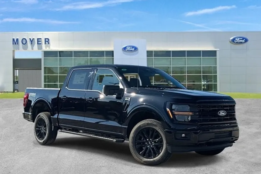 2025 Ford F-150 XLT photo 1