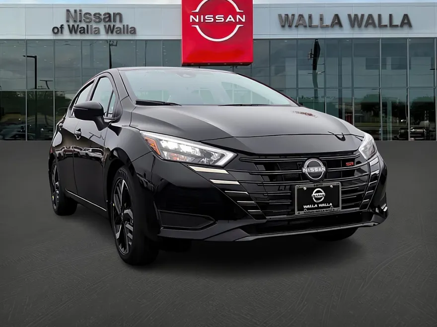 2025 Nissan Versa SR photo 1