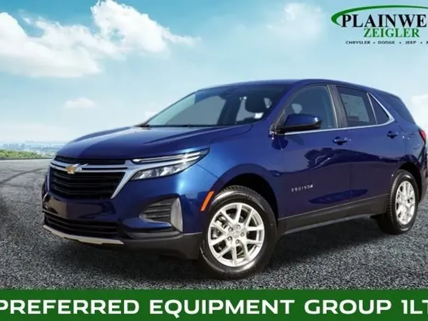 2022 Chevrolet Equinox LT photo 1