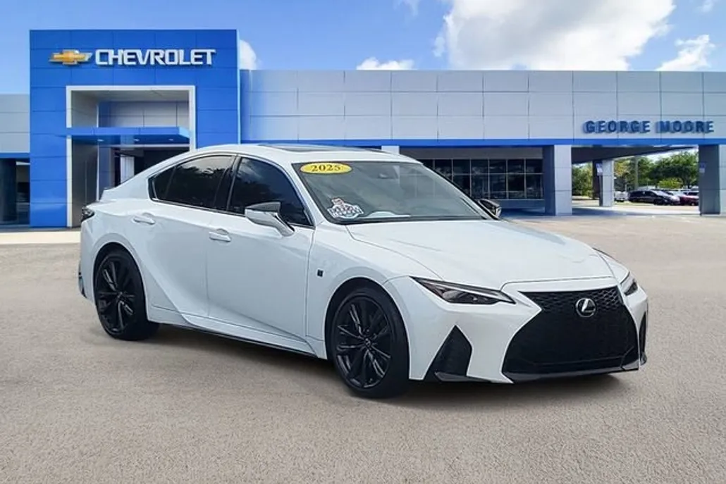 2025 Lexus IS 350 F SPORT photo 1