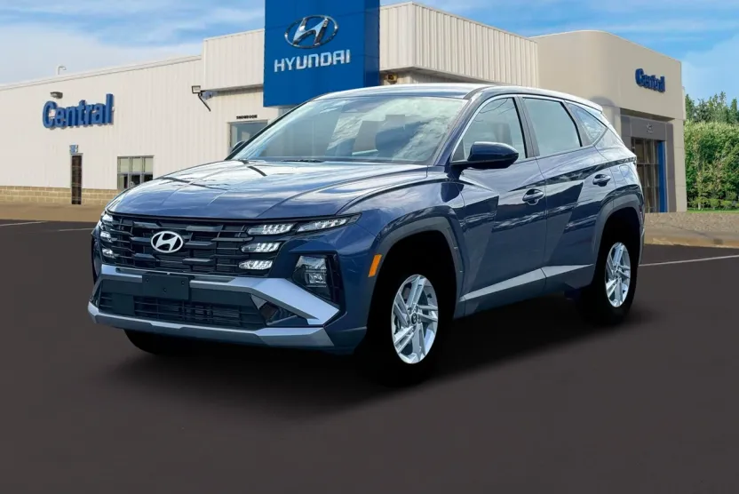 2025 Hyundai Tucson SE photo 1