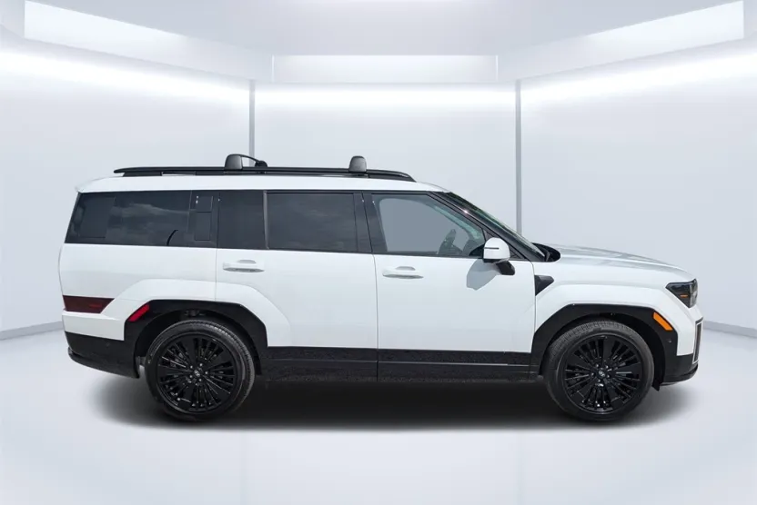 2025 Hyundai Santa Fe Calligraphy photo 1