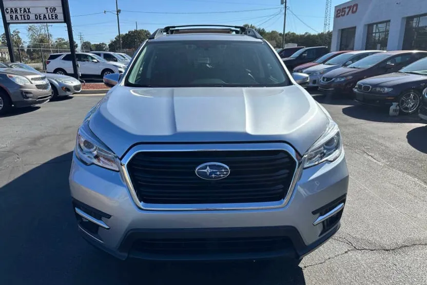 2022 Subaru Ascent Touring photo 1