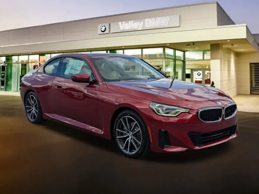 2025 Bmw 230i photo 1