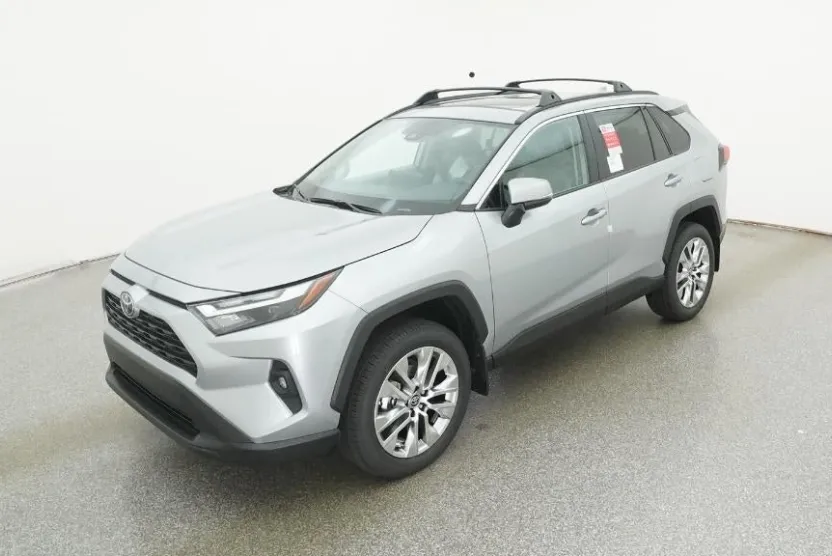 2025 Toyota RAV4 XLE Premium photo 1