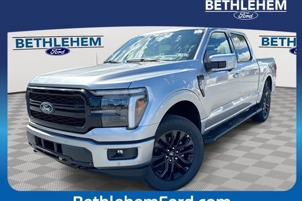 2025 Ford F-150 Lariat photo 1