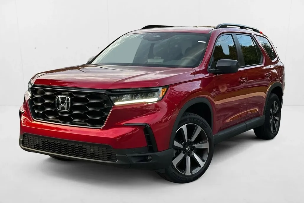 2025 Honda Pilot Touring photo 1