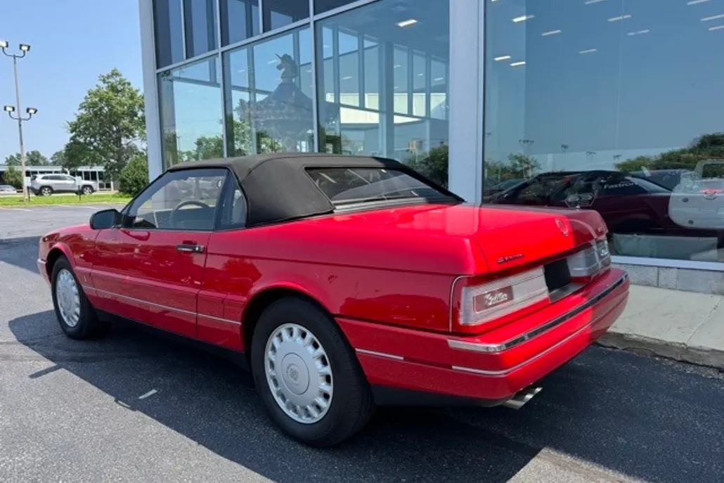 1993 Cadillac Allante photo 1