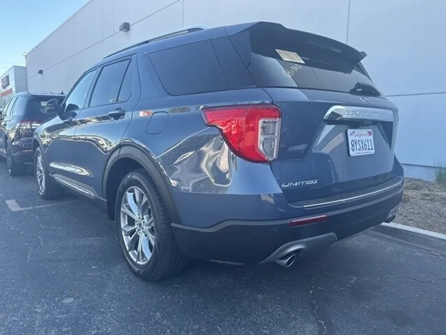 2021 Ford Explorer Limited photo 1