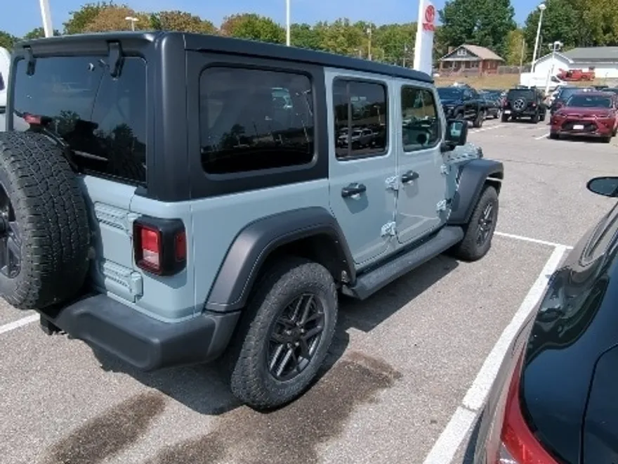 2024 Jeep Wrangler Sport S photo 1