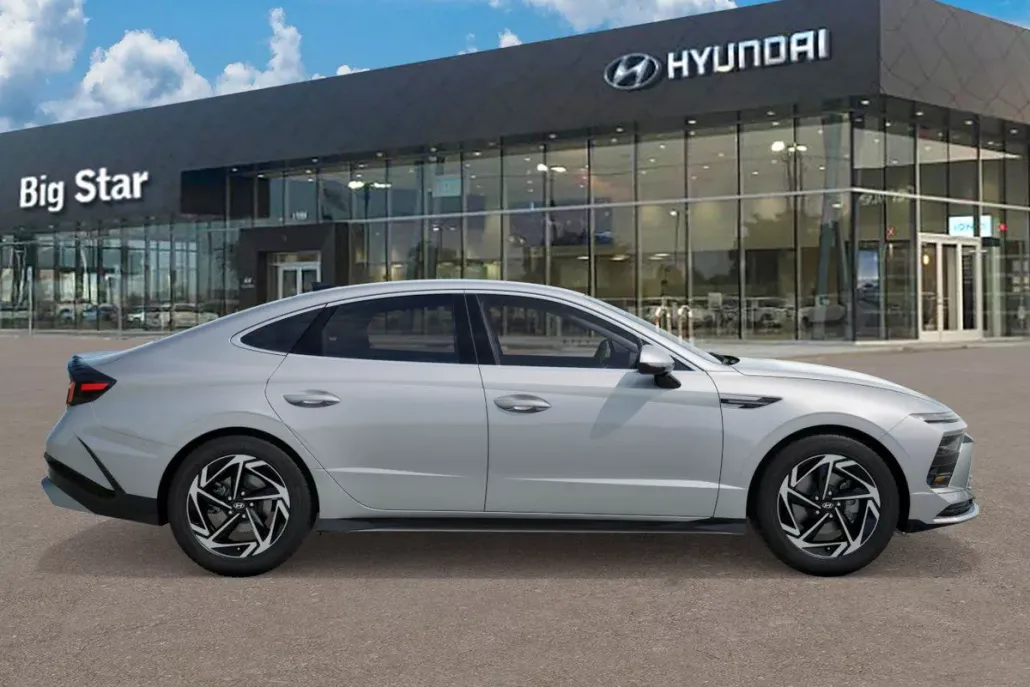 2026 Hyundai Sonata SEL Sport photo 1