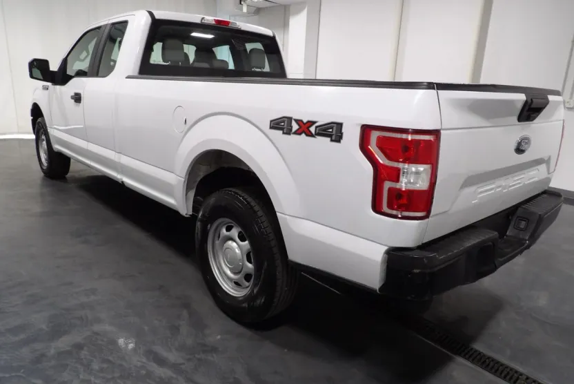 2018 Ford F-150 photo 1