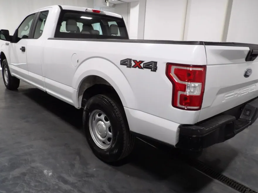 2018 Ford F-150 photo 1