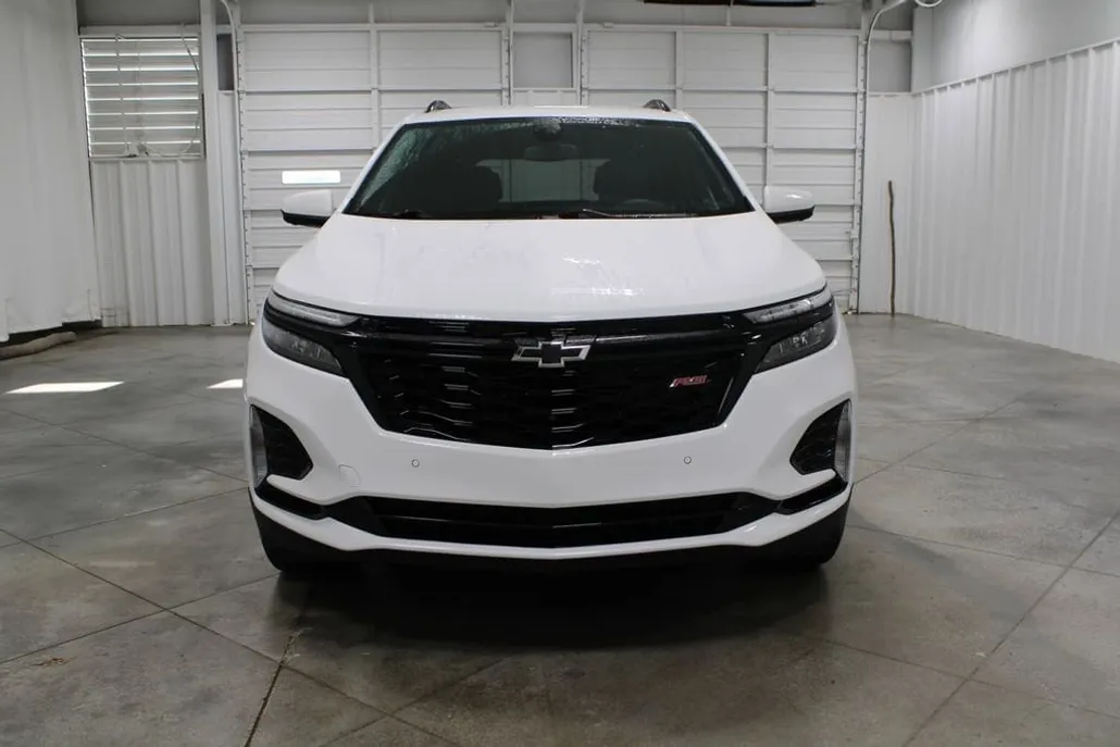 2024 Chevrolet Equinox RS photo 1