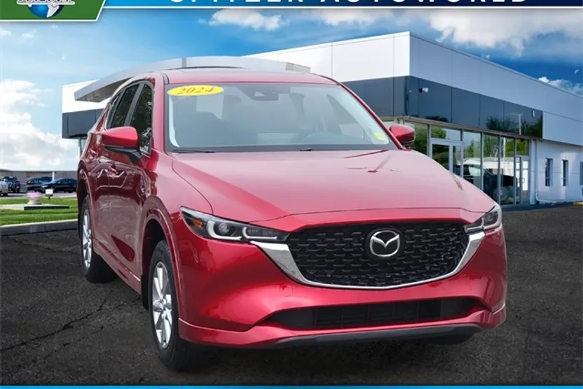 2024 Mazda CX-5 2.5 S Preferred photo 1