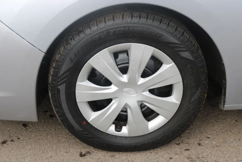 2015 Subaru Impreza Base photo 1