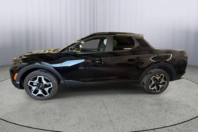 2024 Hyundai Santa Cruz Limited photo 1