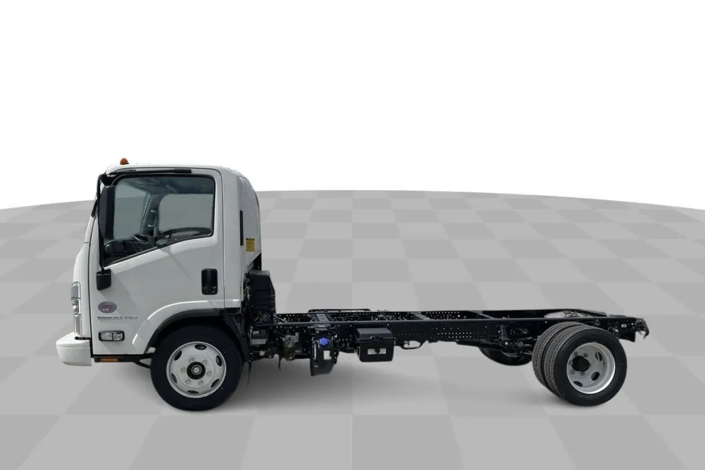 2024 Chevrolet Silverado photo 1