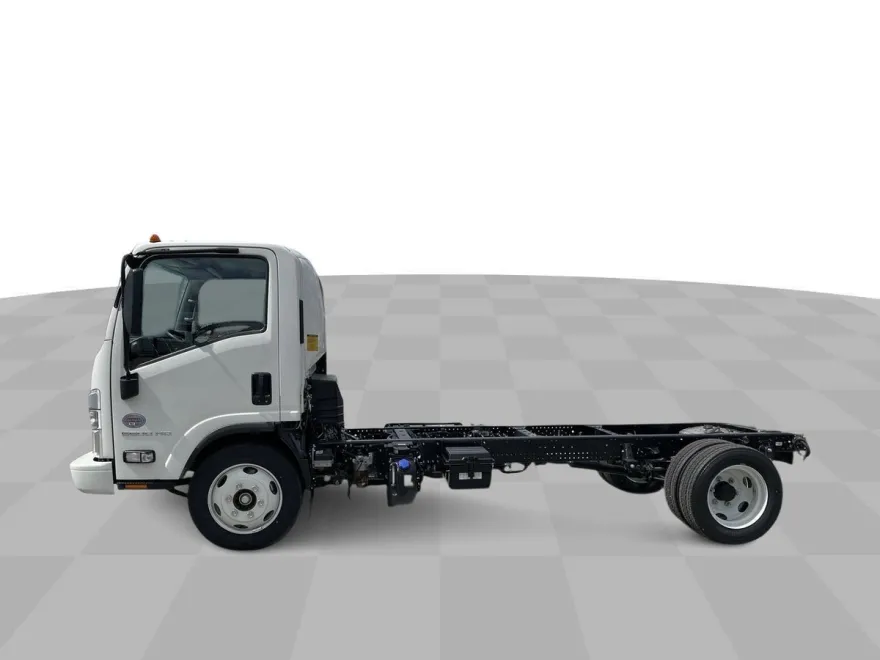 2024 Chevrolet Silverado photo 1